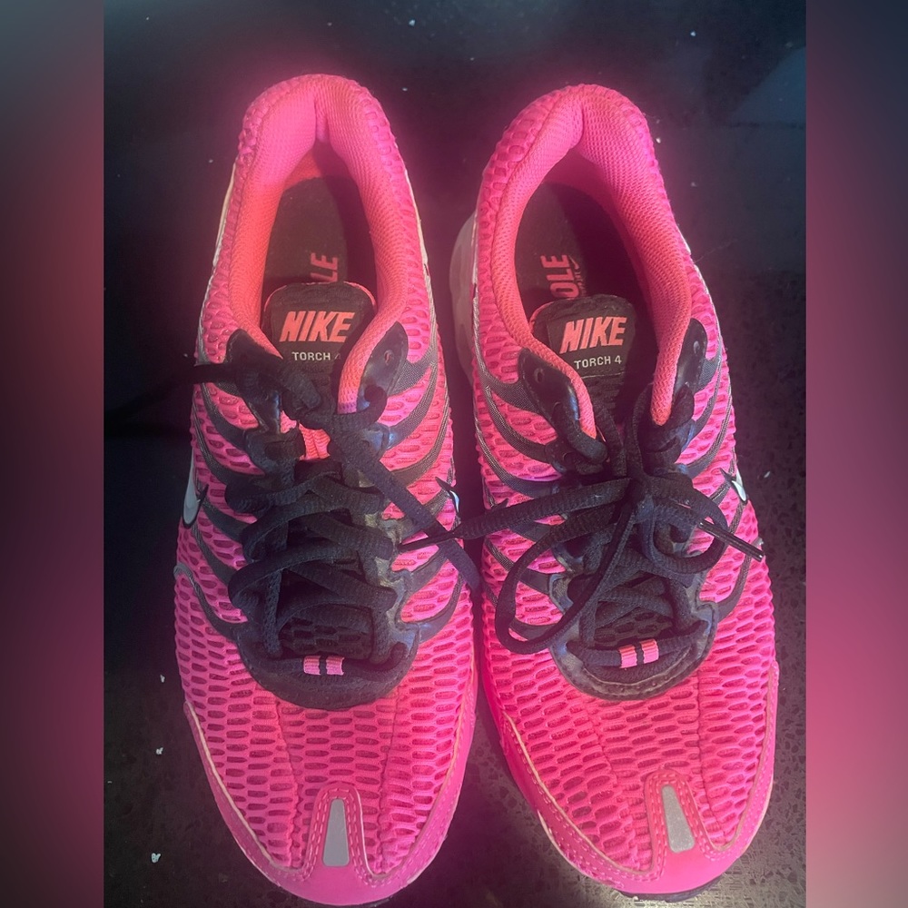 Nike Air Max Torch 4 Women’s Size 8